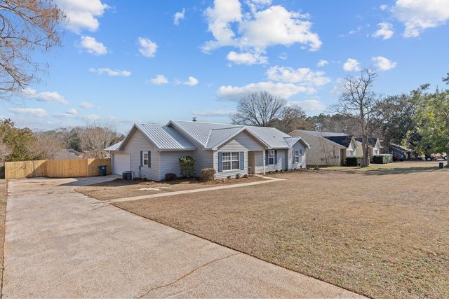 110 Palisades, Enterprise, AL 36330