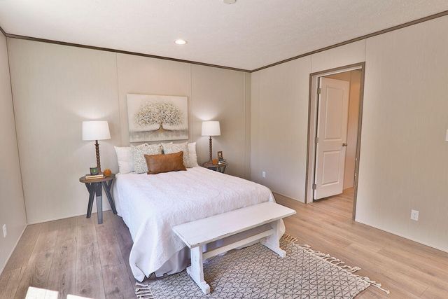 211 Rodenberry Road, Cross, SC 29436