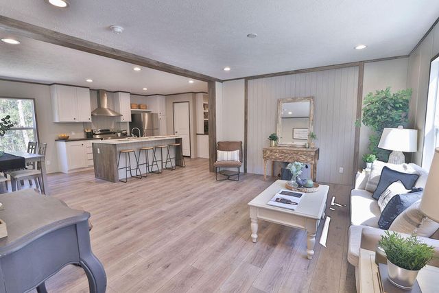 211 Rodenberry Road, Cross, SC 29436