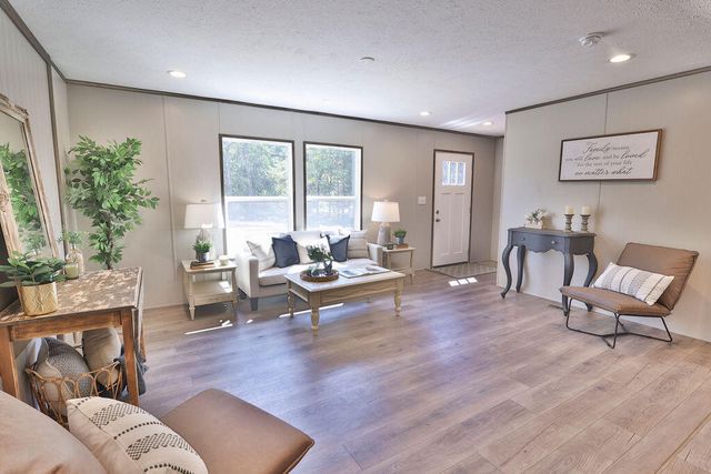 211 Rodenberry Road, Cross, SC 29436