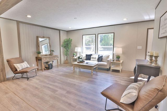 211 Rodenberry Road, Cross, SC 29436