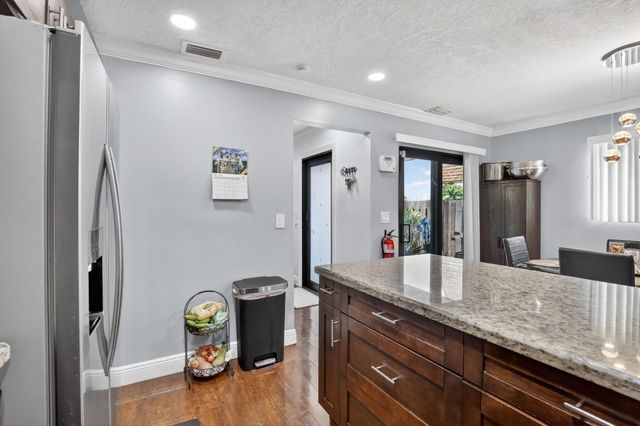 139 San Remo Boulevard 139, North Lauderdale, FL 33068