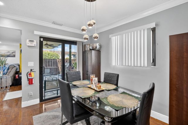 139 San Remo Boulevard 139, North Lauderdale, FL 33068