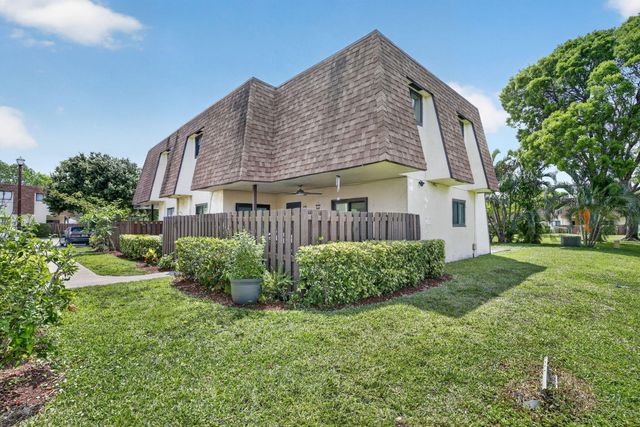 139 San Remo Boulevard 139, North Lauderdale, FL 33068