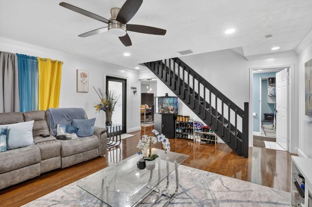 139 San Remo Boulevard 139, North Lauderdale, FL 33068