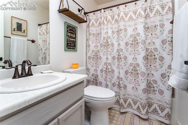 1174 Hill Mesa Court, Colorado Springs, CO 80905