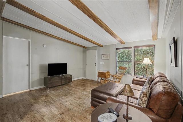 6695 Thunder Trail, Gainesville, GA 30506