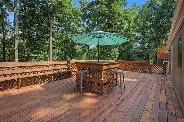 6695 Thunder Trail, Gainesville, GA 30506
