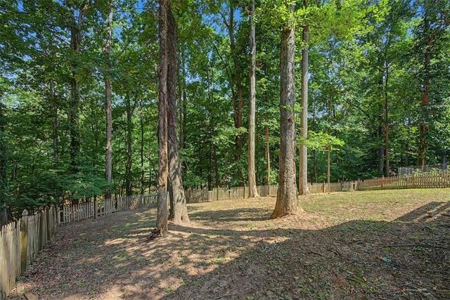 6695 Thunder Trail, Gainesville, GA 30506