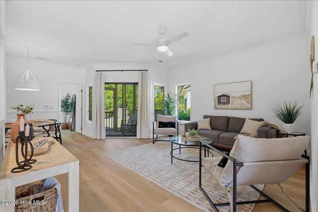 131 Longstreet Drive Apt 106, Wilmington, NC 28412