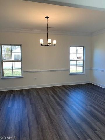 100 Diamond Circle, Trinity, NC 27370