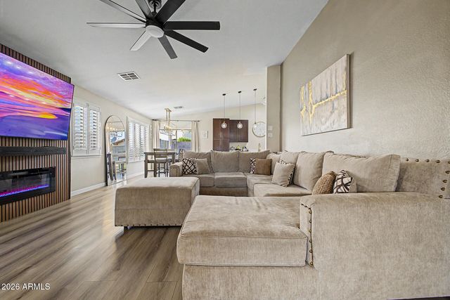 5526 W ELLIS Drive, Laveen, AZ 85339