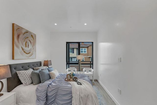 889 McLellan Drive 205, South San Francisco, CA 94080
