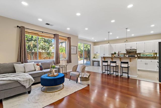3249 Esperanza Court, San Jose, CA 95135
