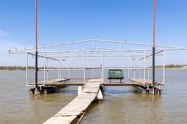 6946 Shamrock Drive, Brownwood, TX 76801