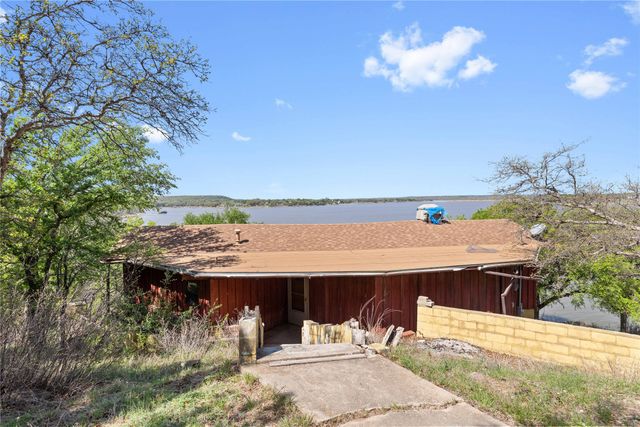 6946 Shamrock Drive, Brownwood, TX 76801