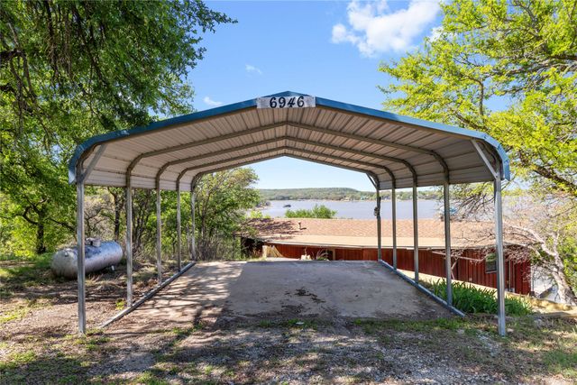 6946 Shamrock Drive, Brownwood, TX 76801