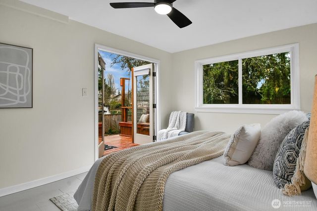 4221 S Willow Street S, Seattle, WA 98118