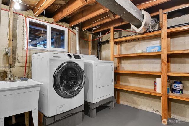 4221 S Willow Street S, Seattle, WA 98118