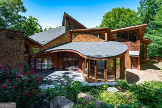 120 Laurel Drive NE, Atlanta, GA 30342