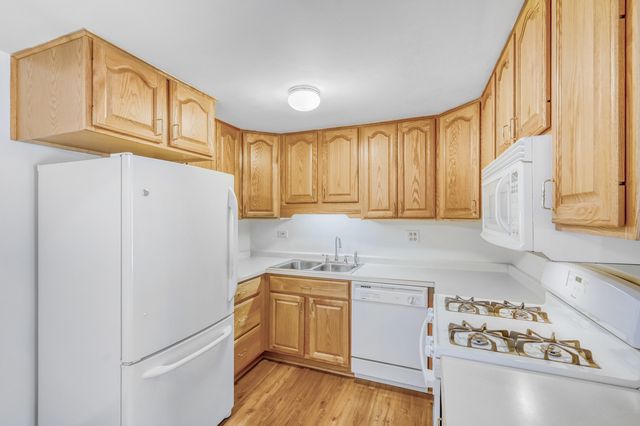 1318 Yarmouth Court 0, Schaumburg, IL 60193