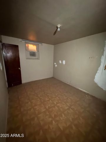 2230 E TAYLOR Street, Phoenix, AZ 85006