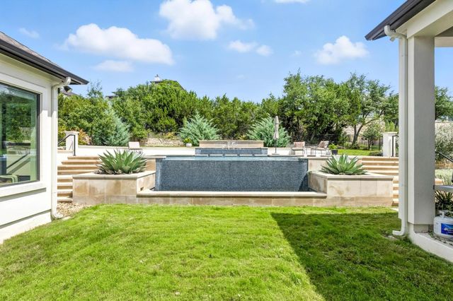 315 Ringtail Stream DR, Austin, TX 78738