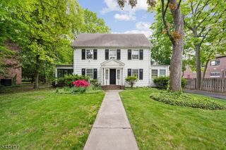 819 Roanoke Ave, Elizabeth City, NJ 07208