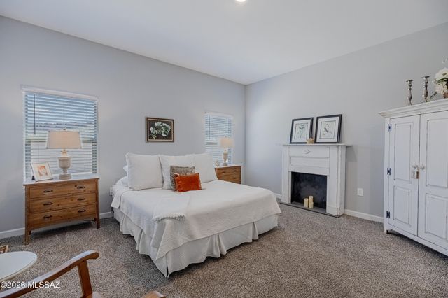 10328 N Desert Tea Drive, Marana, AZ 85653