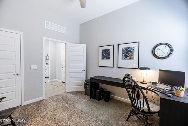 10328 N Desert Tea Drive, Marana, AZ 85653