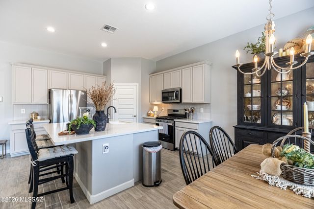 10328 N Desert Tea Drive, Marana, AZ 85653