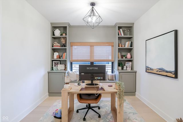 2043 Columbia Avenue, Indianapolis, IN 46202