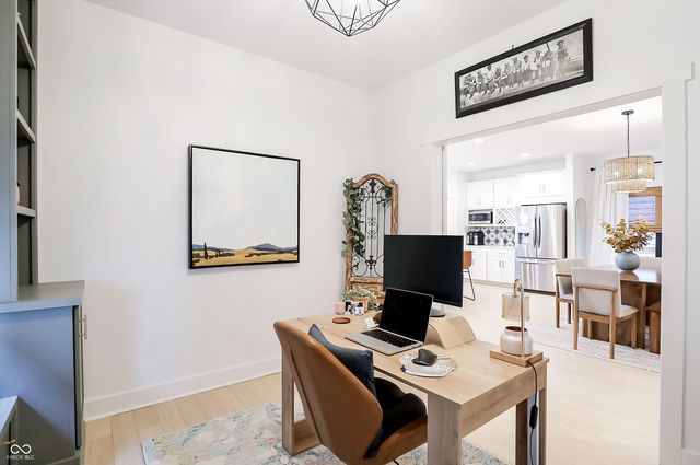 2043 Columbia Avenue, Indianapolis, IN 46202