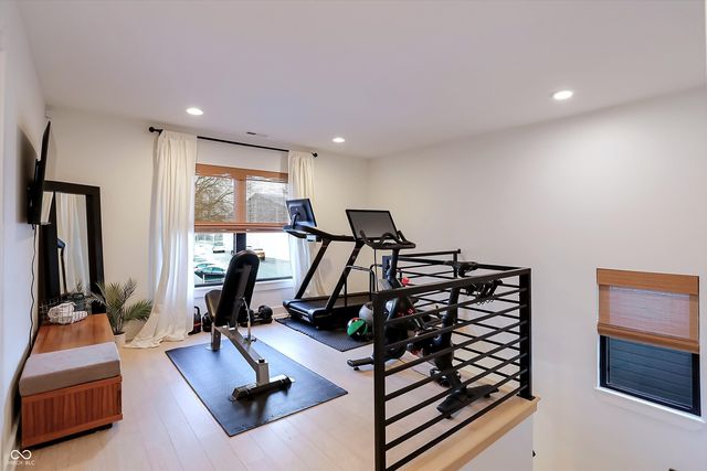 2043 Columbia Avenue, Indianapolis, IN 46202