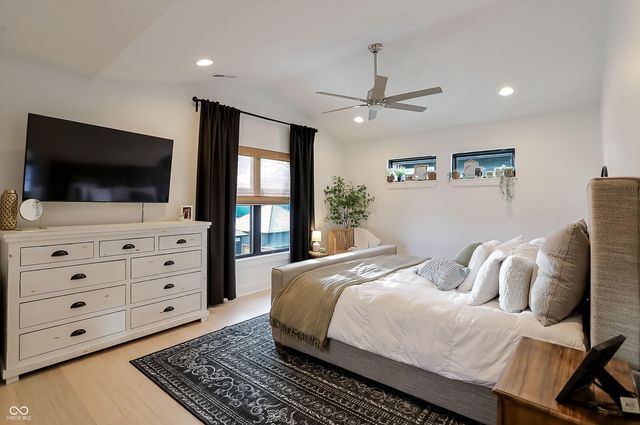 2043 Columbia Avenue, Indianapolis, IN 46202