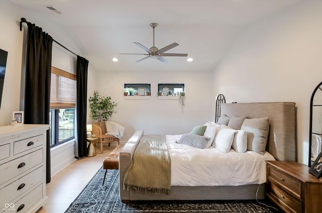 2043 Columbia Avenue, Indianapolis, IN 46202