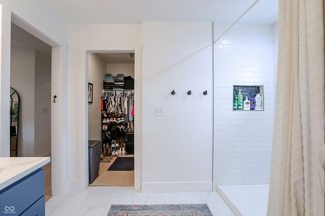 2043 Columbia Avenue, Indianapolis, IN 46202