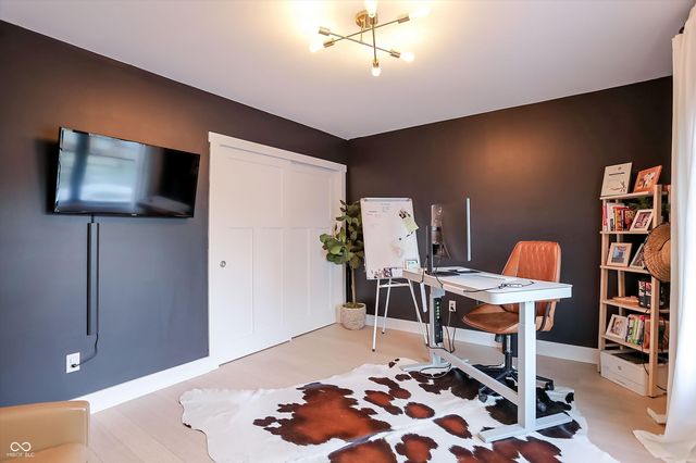 2043 Columbia Avenue, Indianapolis, IN 46202