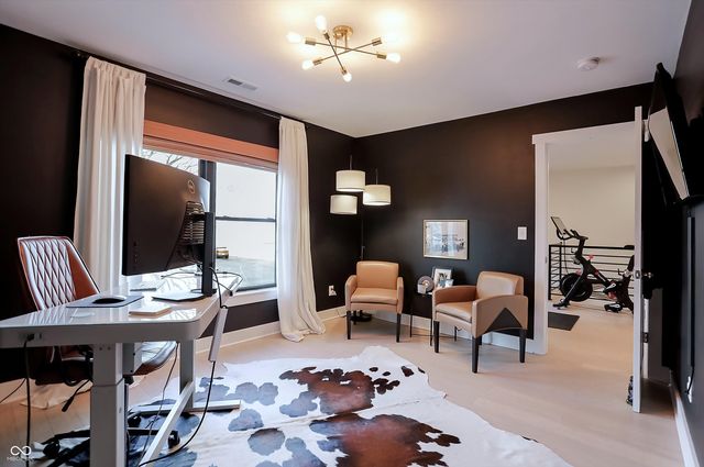 2043 Columbia Avenue, Indianapolis, IN 46202