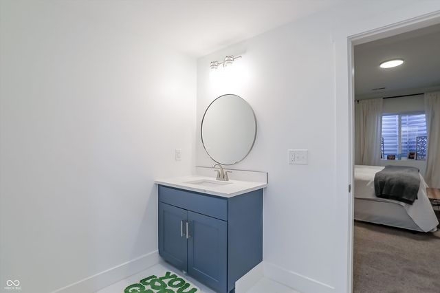 2043 Columbia Avenue, Indianapolis, IN 46202