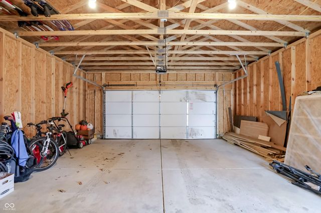 2043 Columbia Avenue, Indianapolis, IN 46202