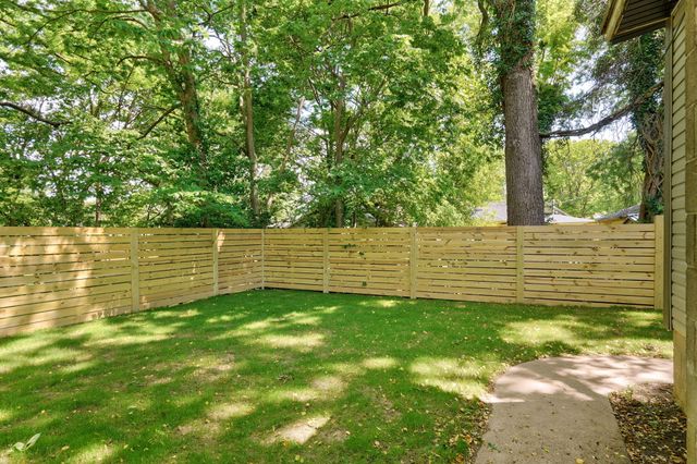 1616 N Hampton Avenue, Springfield, MO 65803
