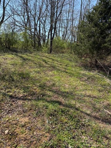 150 Old US Highway 4796, Stanford, KY 40484