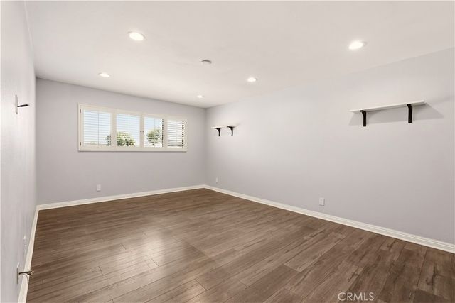 4542 Willis Avenue 302, Sherman Oaks, CA 91403