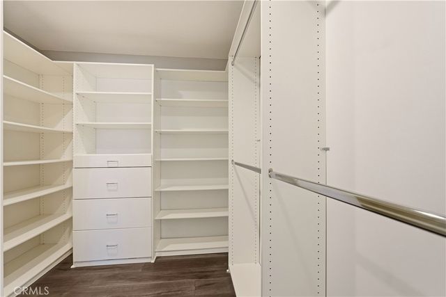 4542 Willis Avenue 302, Sherman Oaks, CA 91403