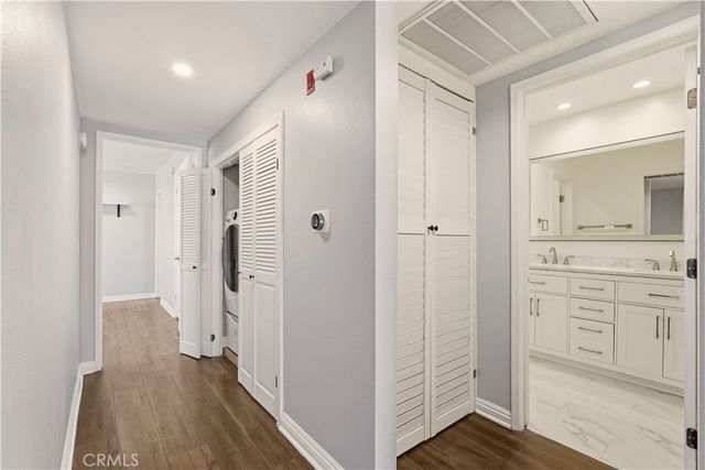 4542 Willis Avenue 302, Sherman Oaks, CA 91403