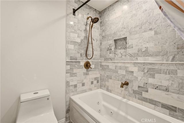 4542 Willis Avenue 302, Sherman Oaks, CA 91403