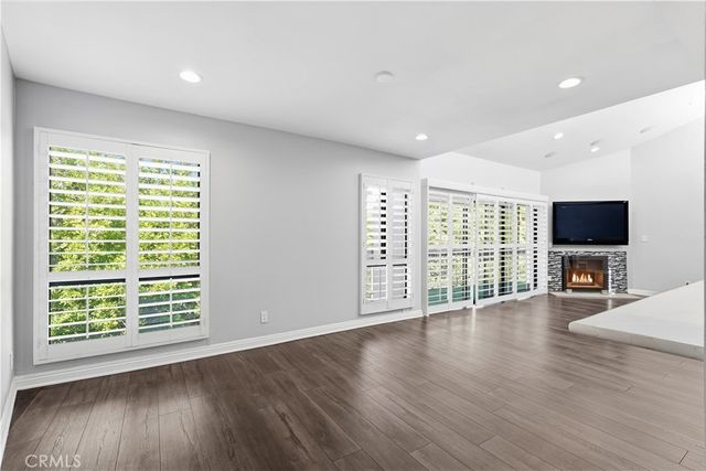 4542 Willis Avenue 302, Sherman Oaks, CA 91403