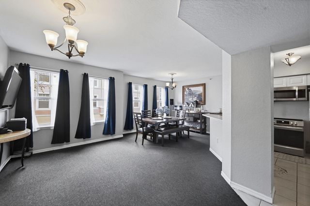 6450 W Sample Road 6450, Coral Springs, FL 33067
