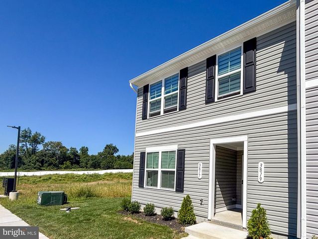 3819 POWELL RD, Brookhaven, PA 19015